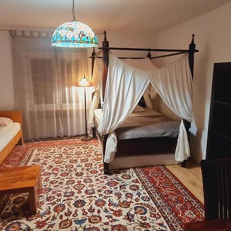 A Cozy Room Near Warsaw Michałowice Esterno foto